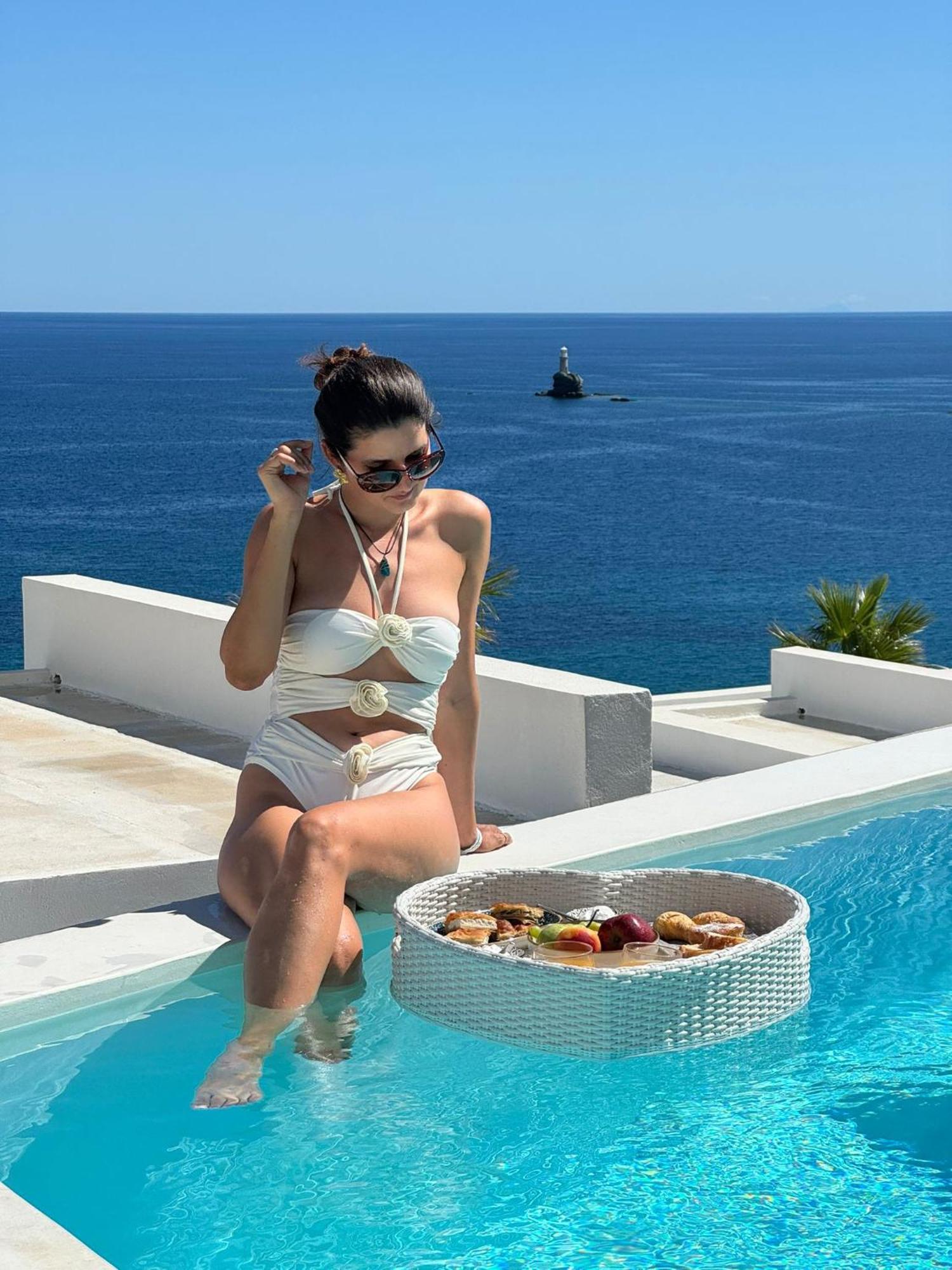 Golden Vista, Beachfront Suites By Explore Andros المظهر الخارجي الصورة