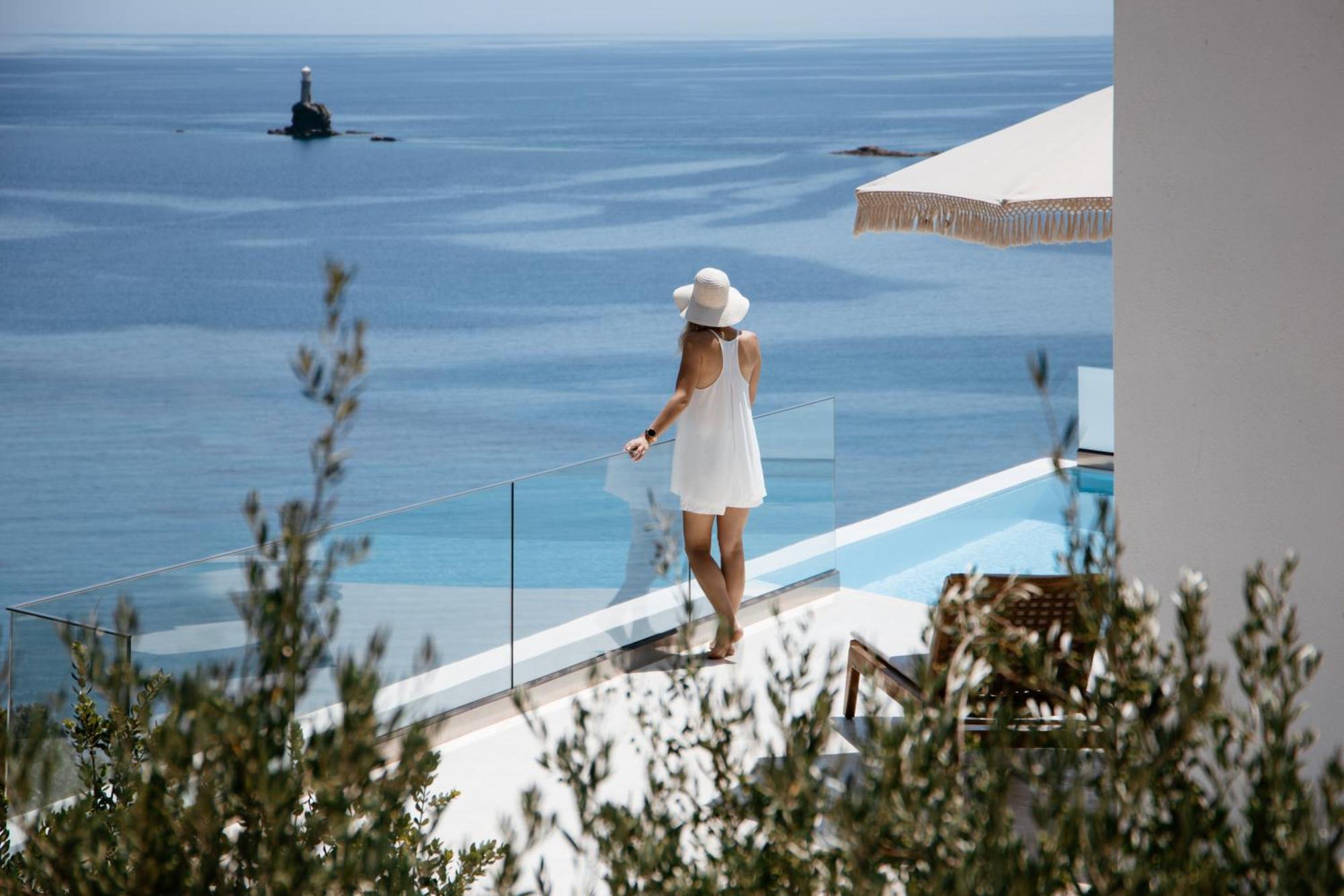 Golden Vista, Beachfront Suites By Explore Andros المظهر الخارجي الصورة