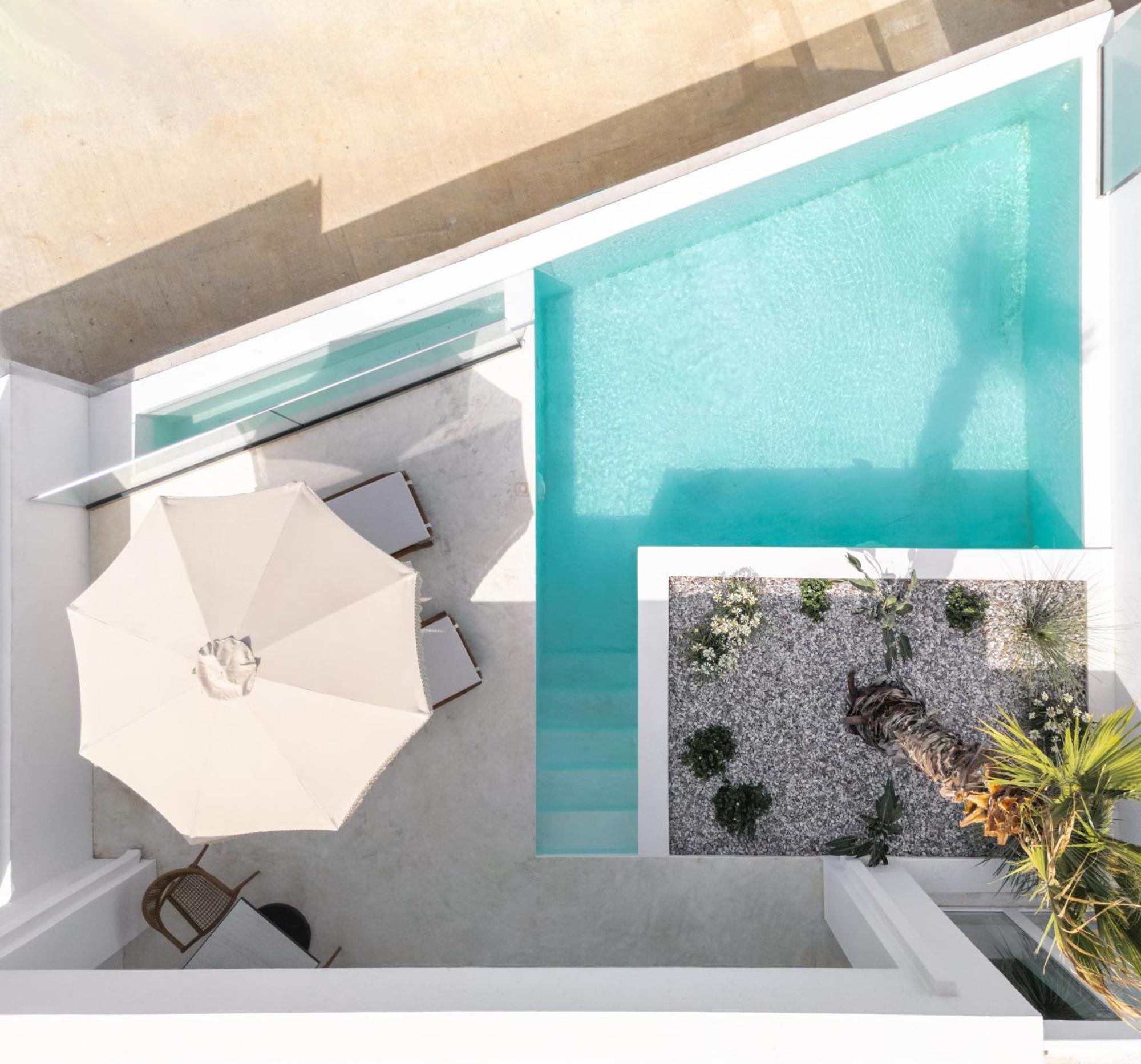 Golden Vista, Beachfront Suites By Explore Andros المظهر الخارجي الصورة